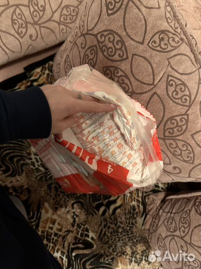 Подгузники детские 4