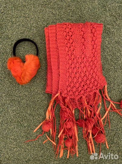 Шарф и наушники оранжевые benetton