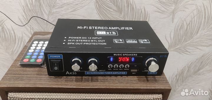 Усилитель звука с блютуз, тюнером и флешкой