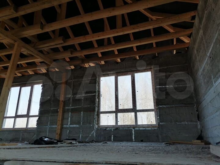 Дом 167 м² на участке 15 сот.