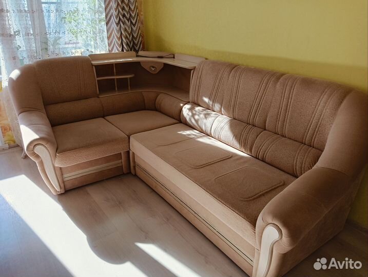 Угловой диван