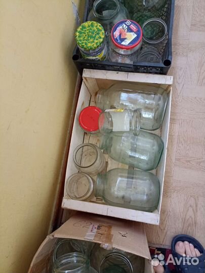 Отдам банки