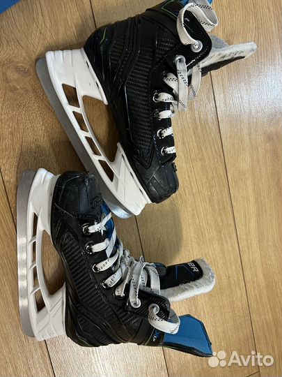 Хоккейные коньки bauer x lp