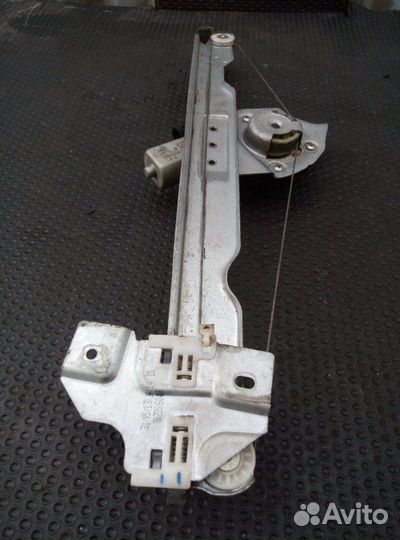 Стеклоподъемник передний левый Renault Sandero