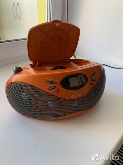 Радиоприемник vitek