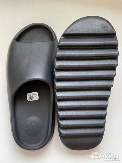 Adidas yeezy Slide черные 41-45