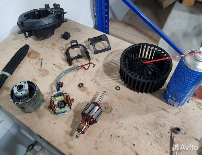 Ремонт моторчика печки Infiniti