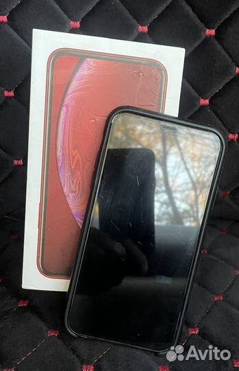 iPhone Xr, 64 ГБ