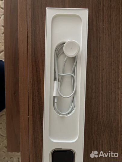 SMART watch se 2022 40 mm оригинальные