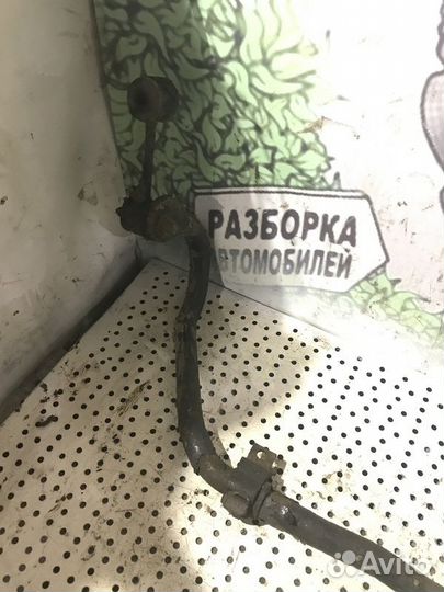 Стабилизатор передний Volkswagen Golf 4