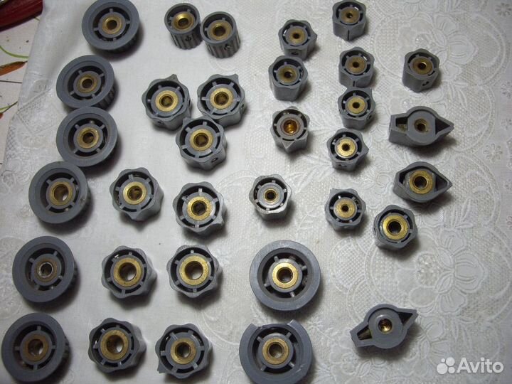 Приборные ручки для радиоаппаратуры