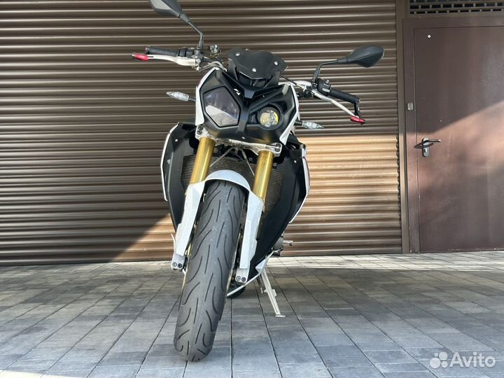 BMW S1000R