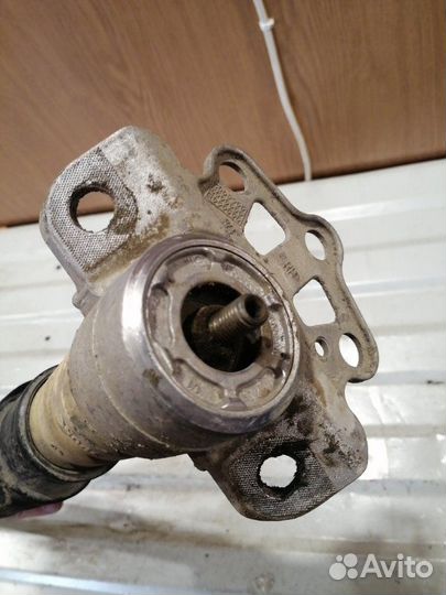 Стойка подвески задняя правая Opel Corsa D Z12XEP