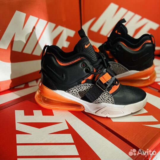 Кроссовки мужские nike