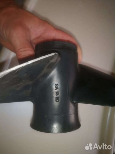 Винт на лодочный мотор suzuki