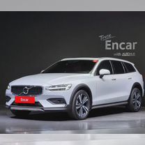 Volvo V60 Cross Country 2.0 AT, 2019, 38 000 км, с пробегом, цена 3 350 000 руб.