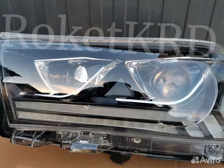 Фары toyota hilux с 2015 г LED в Наличии
