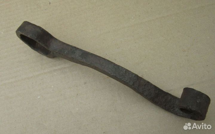 Ключ старинный кованый