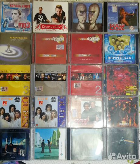 CD DVD диски с музыкой, играми и фильмами