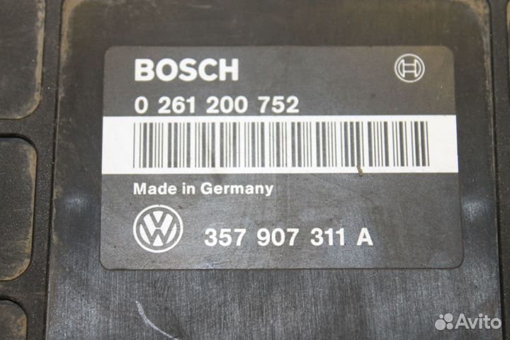 Блок управления двигателем VW Passat b3