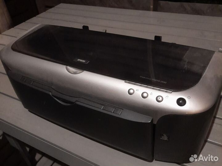 Цветной принтер epson 2100