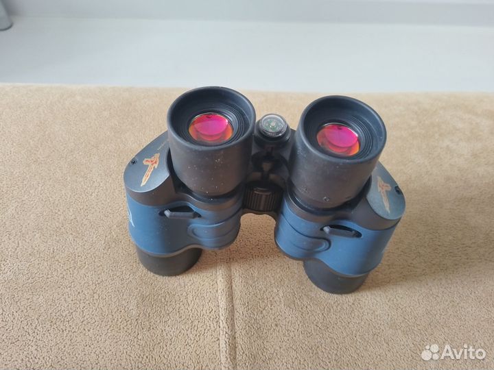 Бинокль туристический