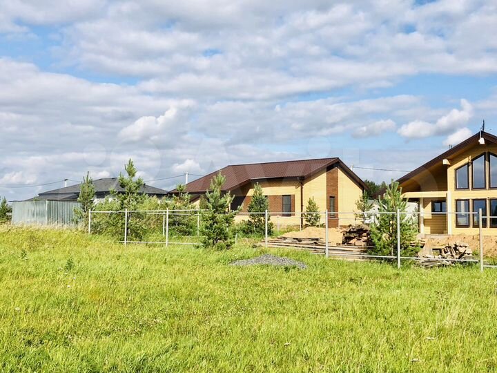 Дом 93 м² на участке 8 сот.