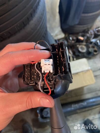 Подрулевой переключатель света