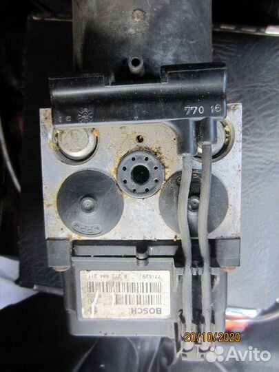 Блок ABS на Фольксваген Транспортер Т4