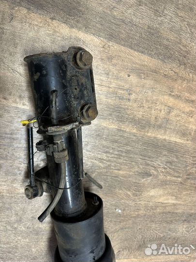 Range rover 3 стойка передняя левая