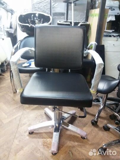 Кресло парикмахерское Джаз NEW