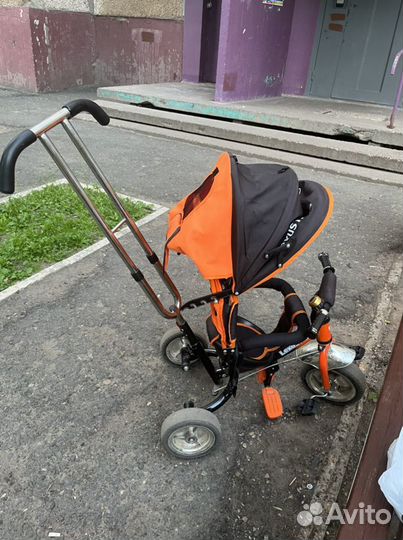 Детский трехколесный велосипед коляска