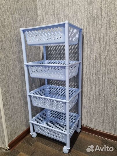 Этажерка на колёсиках