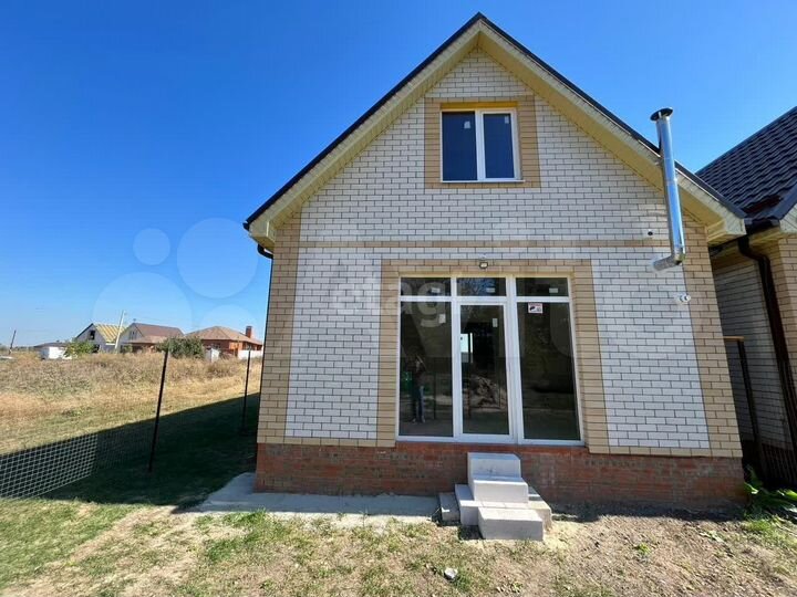 Дом 95,3 м² на участке 2,5 сот.