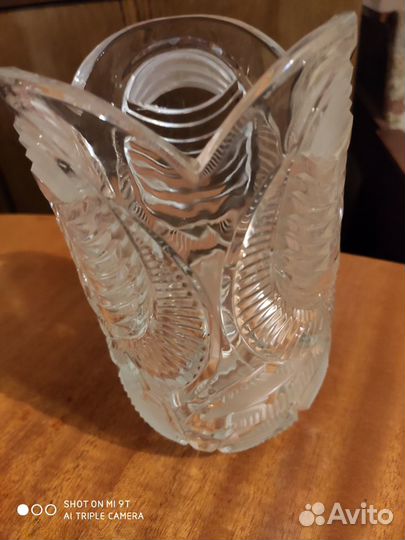Ваза хрустальная