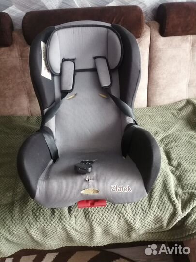 Продаю автомобильное детское кресло