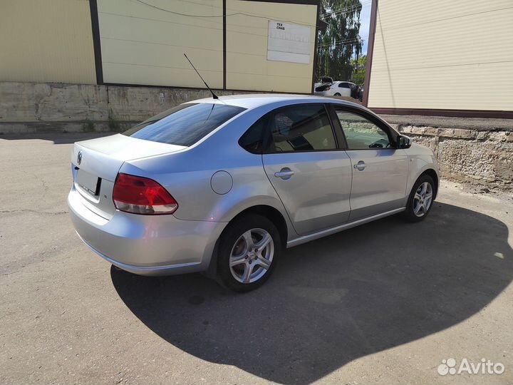 Volkswagen Polo 1.6 МТ, 2012, 165 000 км