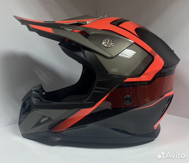 Кроссовый шлем новый размер М