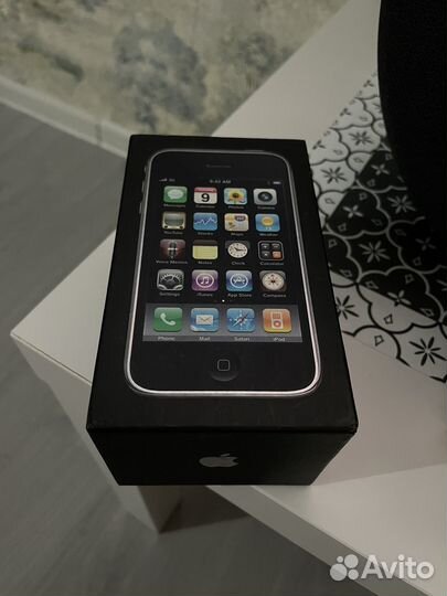 Оригинальная коробка iPhone 3G S