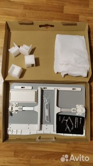 Столик для ноутбука в кровать складной