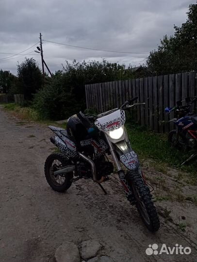 Продам питбайк