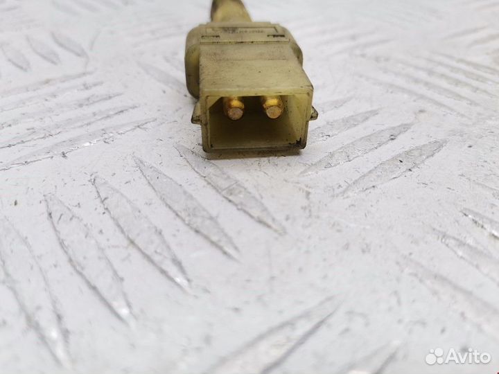 Датчик (прочие) Audi 100 4A/C4 1992 443945515