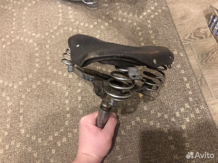 Редкое велосипедное седло зиф 21В