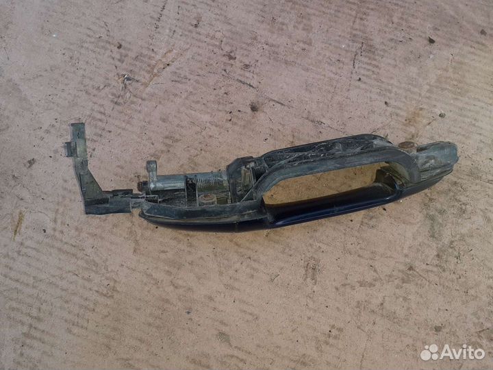 Ручка задняя левая наружная Форд Фокус 1