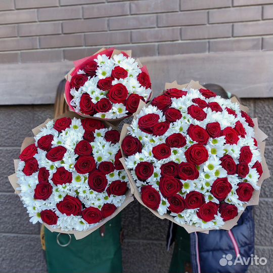 Букет из ромашек и роз доставка Краснодар