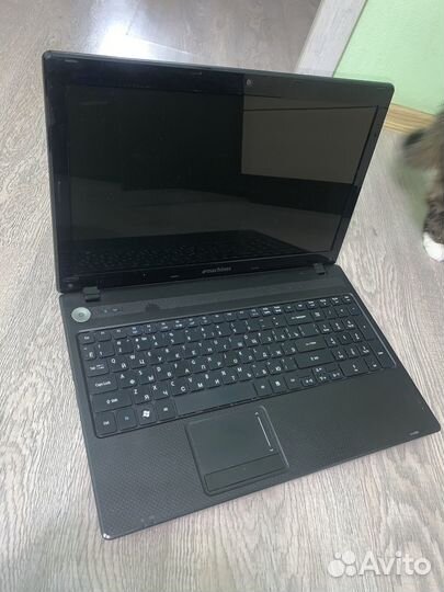 Ноутбук emachines