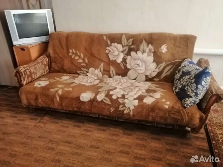 Диван и 2 кресла бу в хорошем состоянии