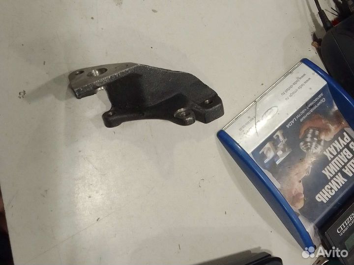 Кронштейн насоса гура 3302 дв.4216