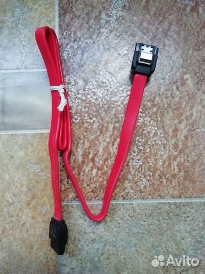 Кабель SATA новый