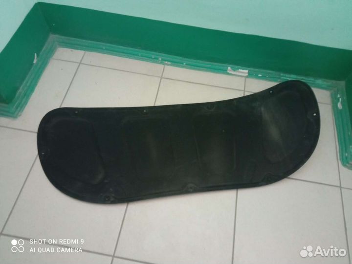 Шумка на капот Киа Рио 2012 г